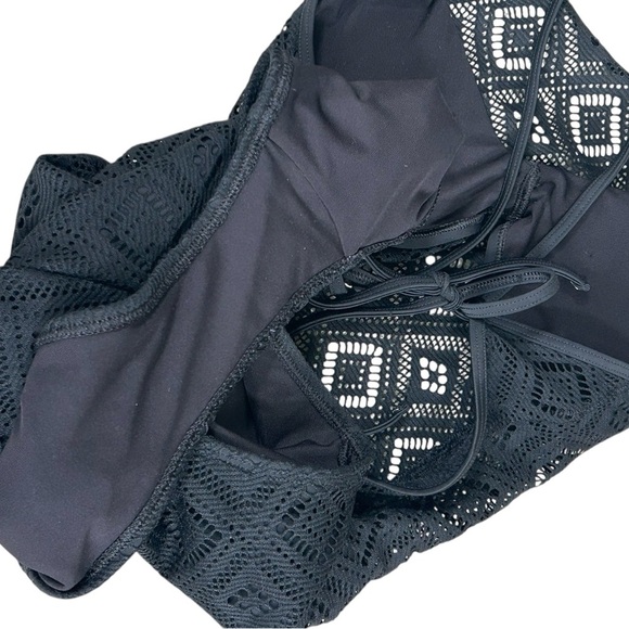 Aerie Elegant Black Lace Crochet One-Piece Swimsuit, Size S/P - Picture 4 of 8